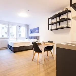 Modernes In Der Innenstadt Apartment
