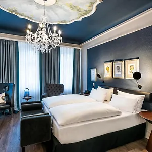Wuerzburger Hof **** Hotell